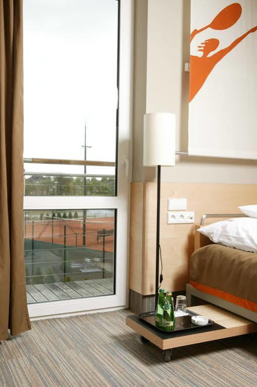 Hotel Kortowo Poznań Buitenkant foto